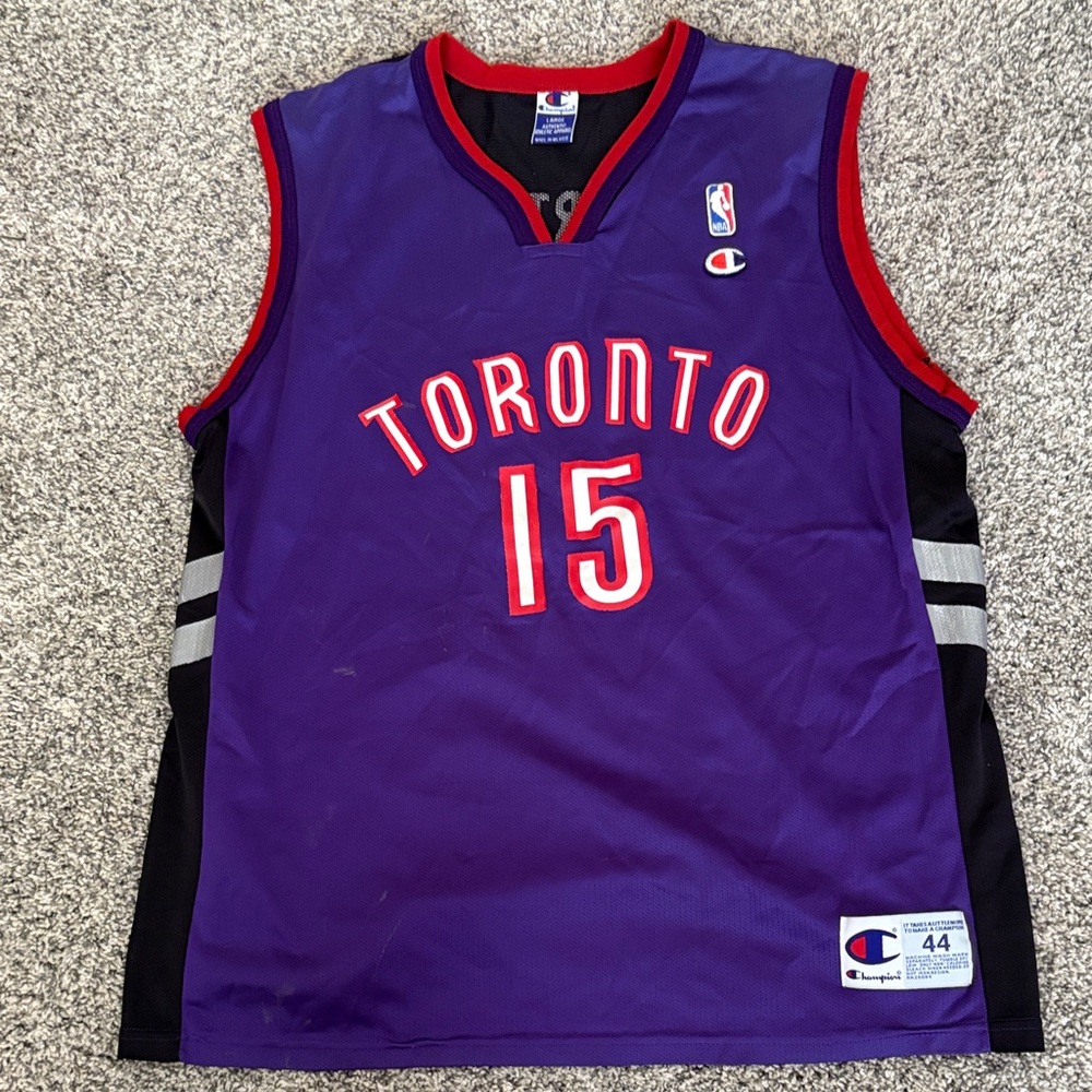 Toronto Raptors basketball jersey featuring Vince Carter, number 15